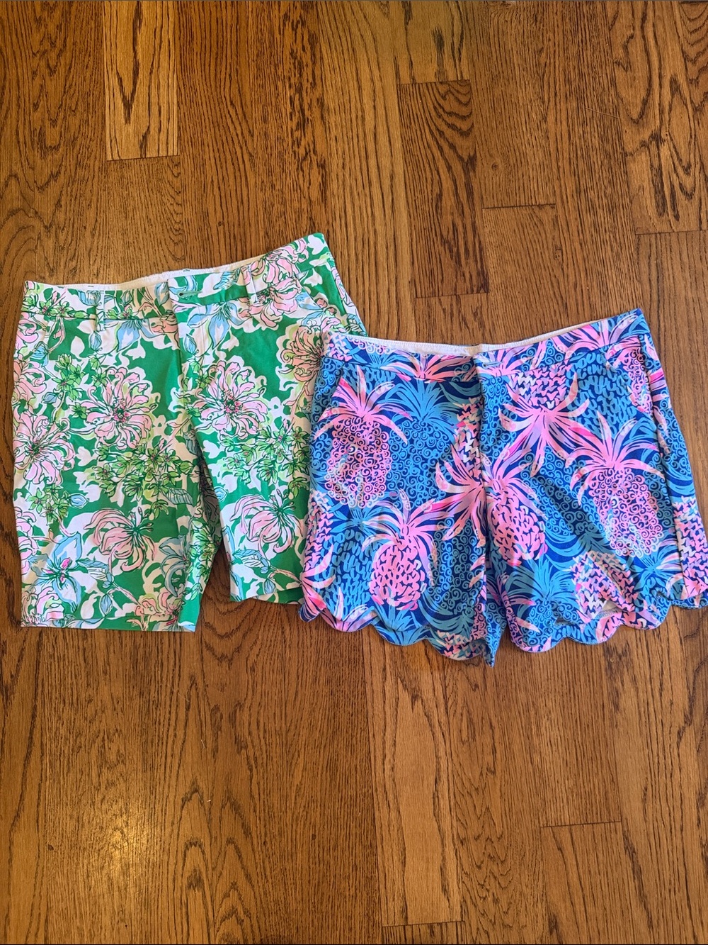 Lilly Pulitzer Floral Print Shorts perfect condition size 8